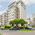 City Apartment With Parking Near Metro Mlociny By Noclegi Renters