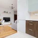 City Apartment With Parking Near Metro Mlociny By Noclegi Renters